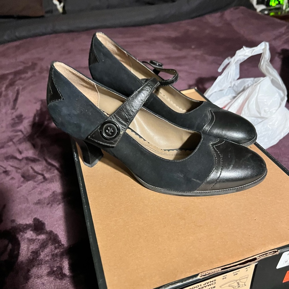 Elegant Black Mary Jane Heels